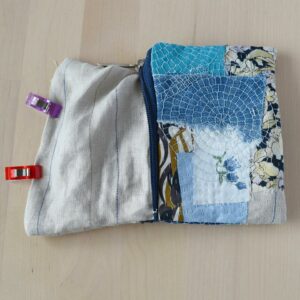 Sew together 3 scaled - etmdesigns.eu - Embroidered zipper pouch tutorial - 6 https://etmdesigns.eu/2021/06/14/embroidered-zipper-pouch-tutorial/ -